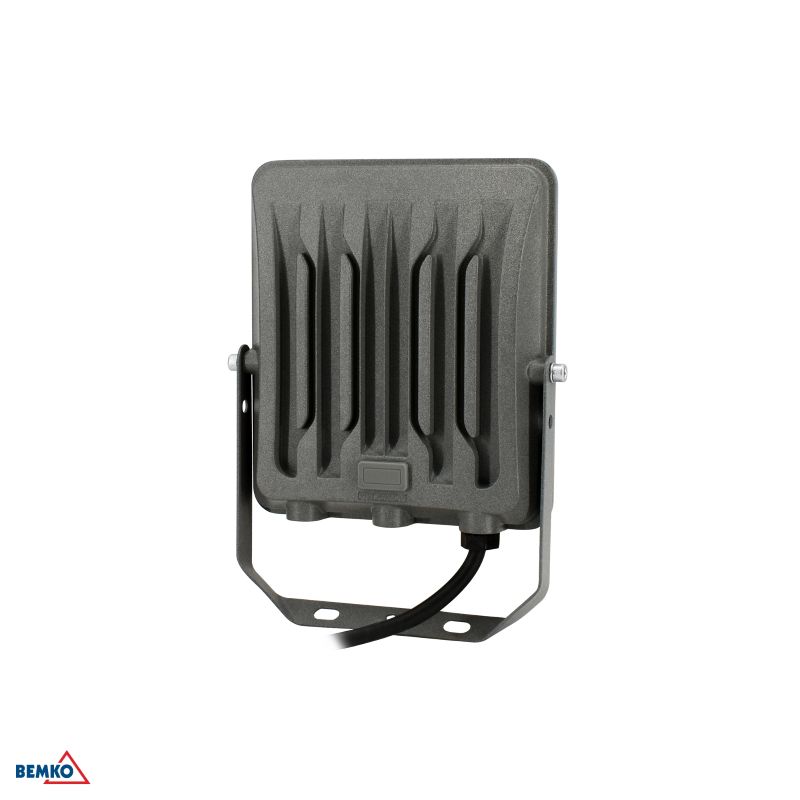 C64-LFP-030DG-CCT BEMKO REFLEKTOR LED SMD  30W 3CCT 2700lm PRAJNA IP65 SIVI