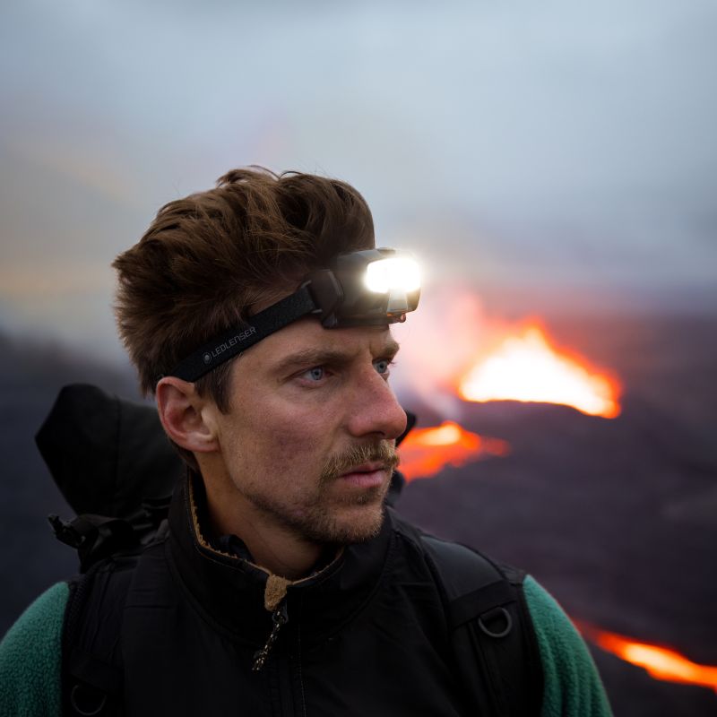 LEDLENSER 502801 Ledlenser HF8R Core LED punjiva naglavna svjetiljka